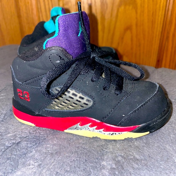 Child’s Nike Jordan air 5 Retro toddler size 7 - Picture 1 of 7